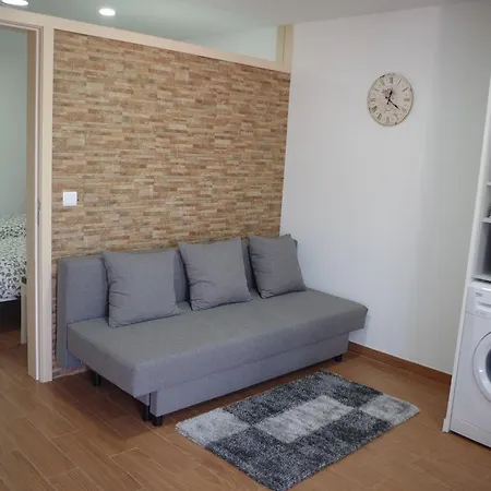 Casinha Da Calcada 蓬德利马